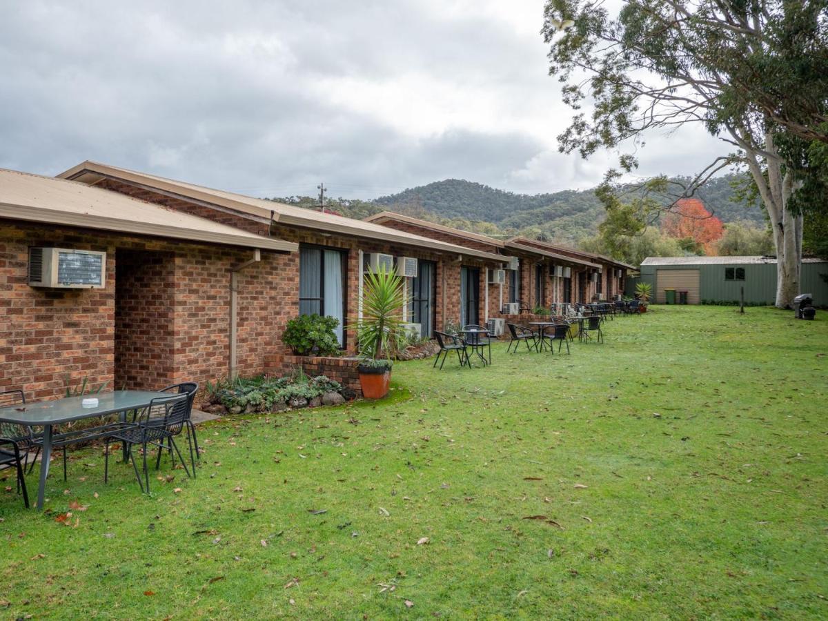 Eildon Motel Main House Exterior foto